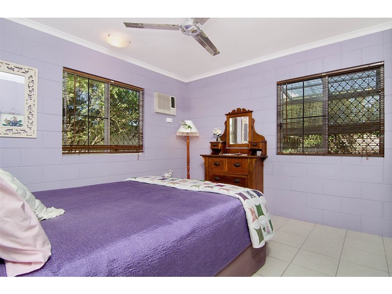 2/22-24 windarra street, Woree QLD 4868