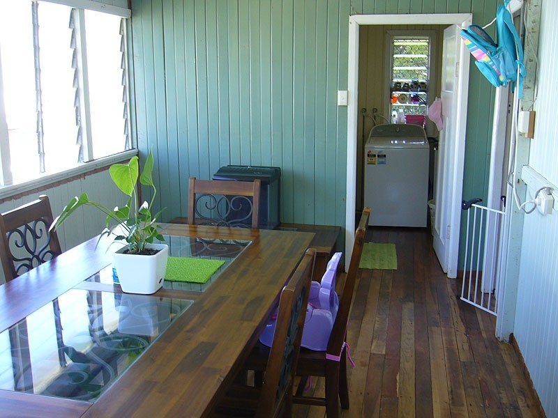 113 callaghan street, Mooroobool QLD 4870