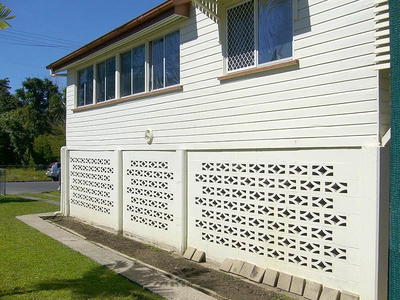 113 callaghan street, Mooroobool QLD 4870