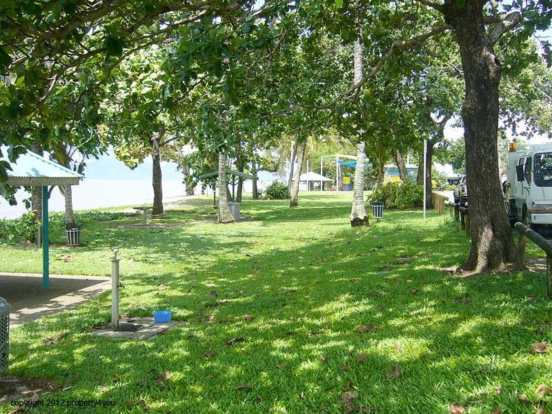 10/6-10 Palm Street, Holloways Beach QLD 4878