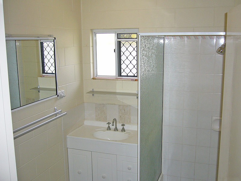 1/10 Nesbit Street, Whitfield QLD 4870