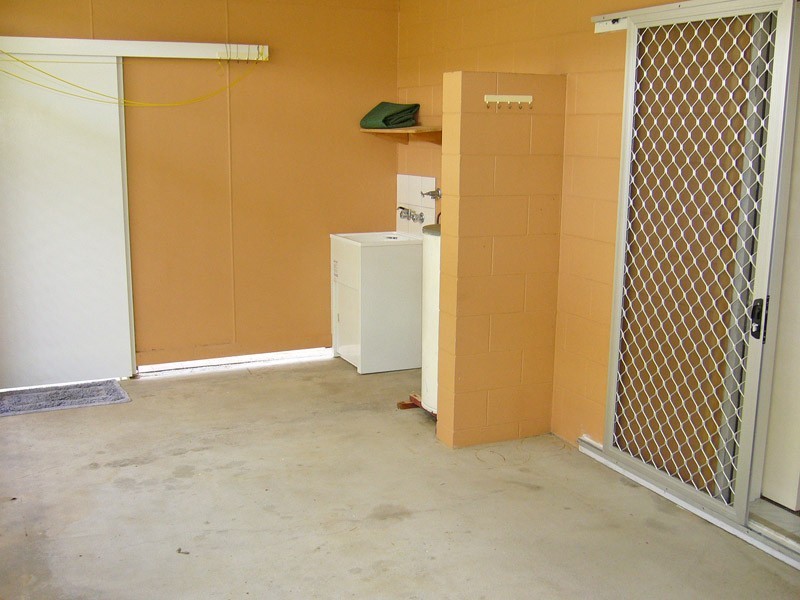 1/10 Nesbit Street, Whitfield QLD 4870