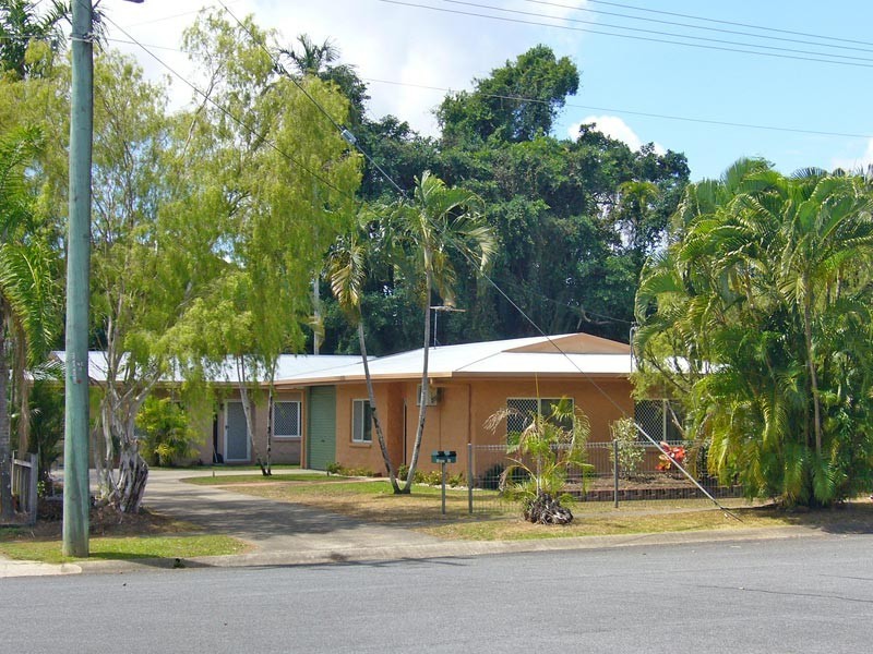 1/10 Nesbit Street, Whitfield QLD 4870