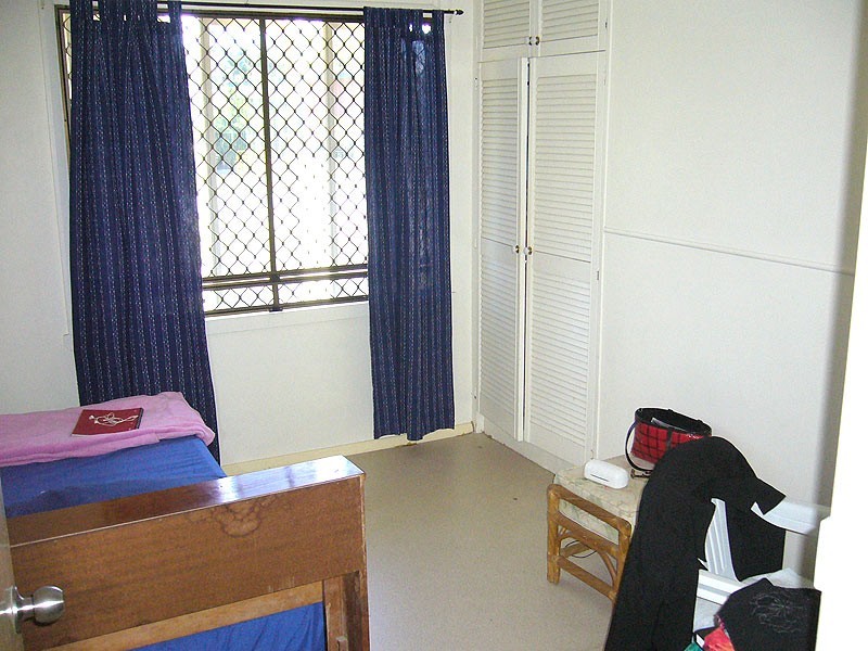 13 Hogan Street, Westcourt QLD 4870