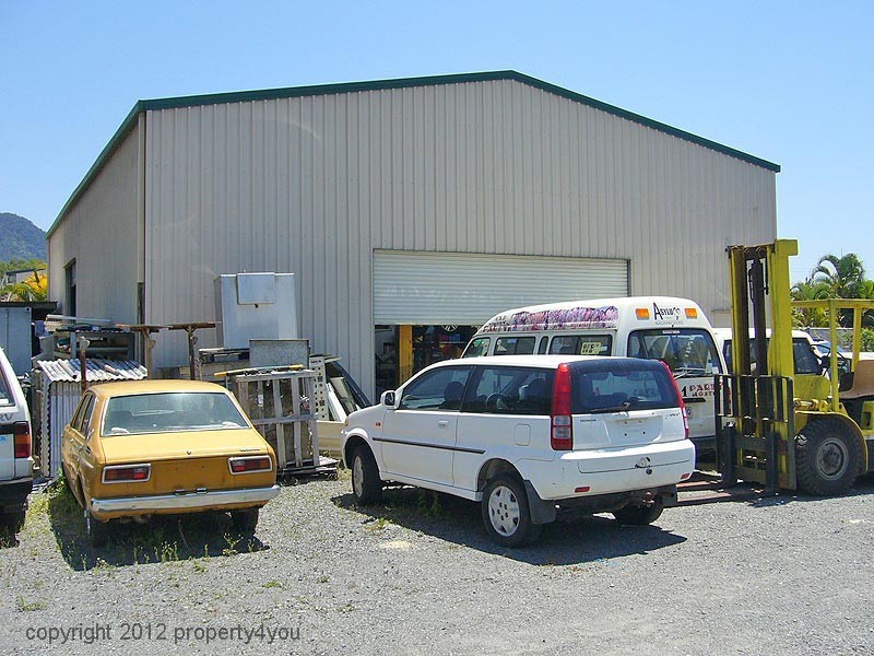 15 Donaldson Street, Manunda QLD 4870