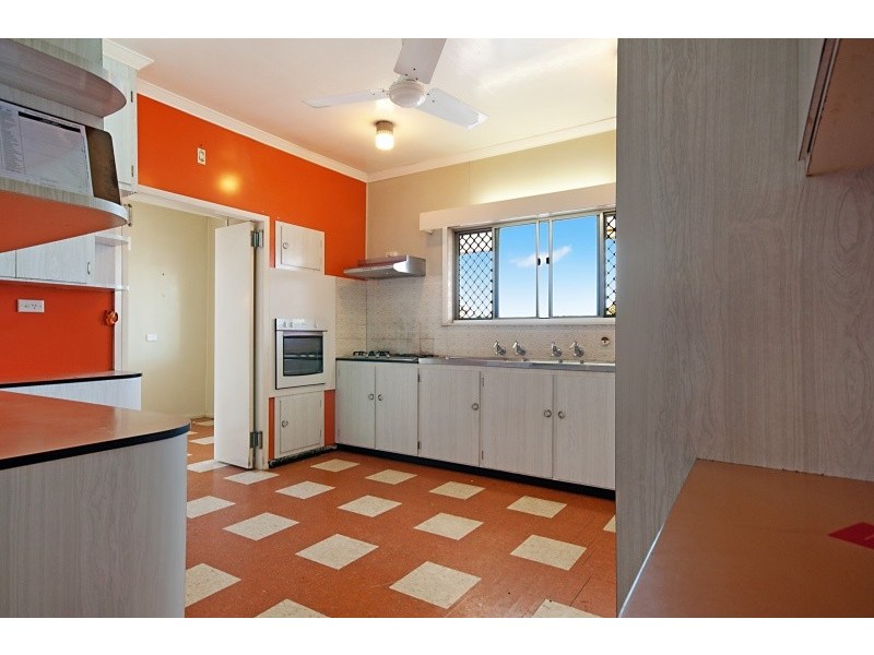 53 creedy street, Westcourt QLD 4870