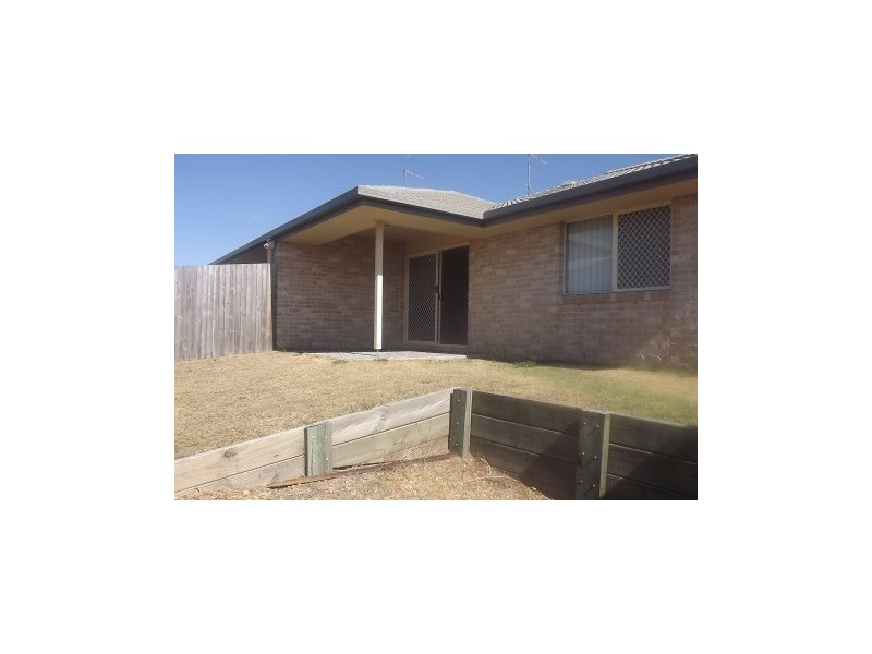 2/1 NADIA PLACE, Morayfield QLD 4506