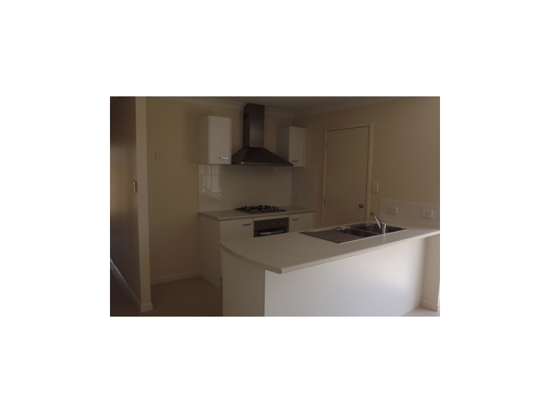 25 Lorikeet Parade, Dakabin QLD 4503