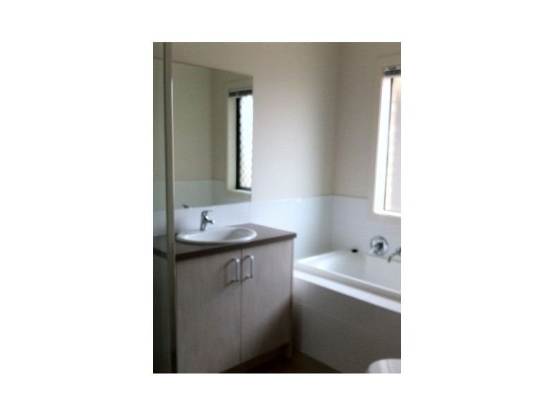 59 Huntley Crescent, Redbank Plains QLD 4301