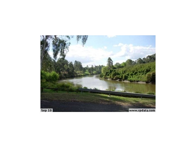 10 Vivian Hancock Drive, North Booval QLD 4304