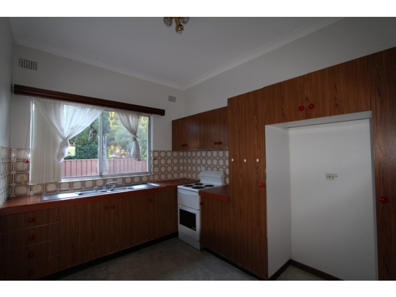 33 Nichcolson St., Burwood NSW 2134