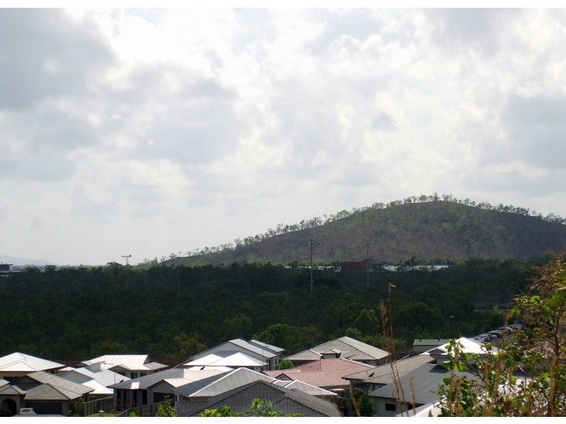 11 Moondani Close, Douglas QLD 4814