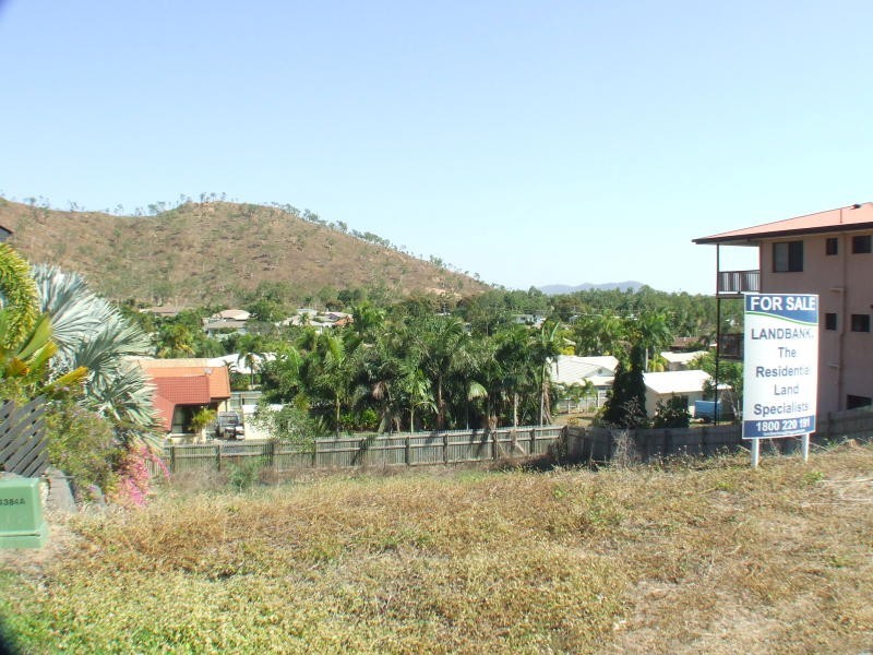 26 Coral Sea Cr, Wulguru QLD 4811