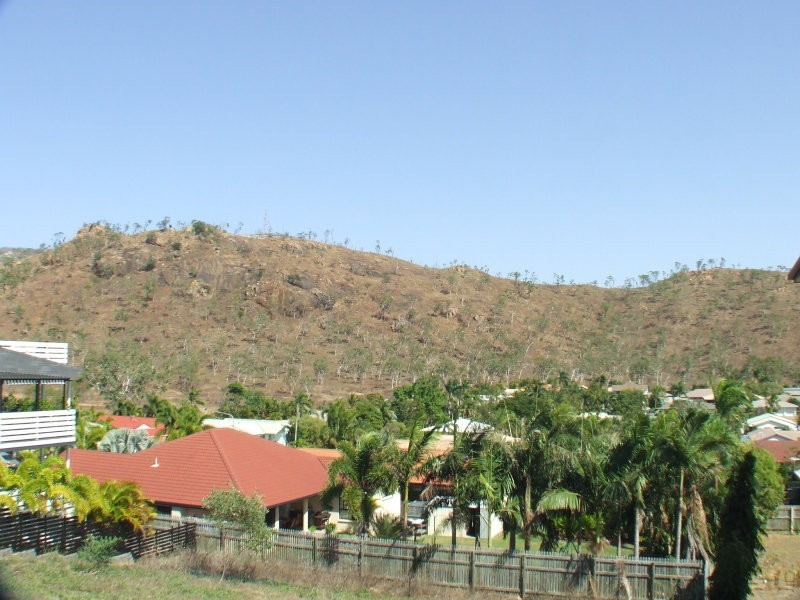 26 Coral Sea Cr, Wulguru QLD 4811