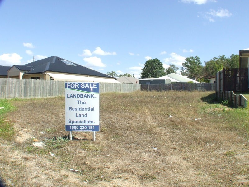 8 Keeper Crt, Mount Louisa QLD 4814