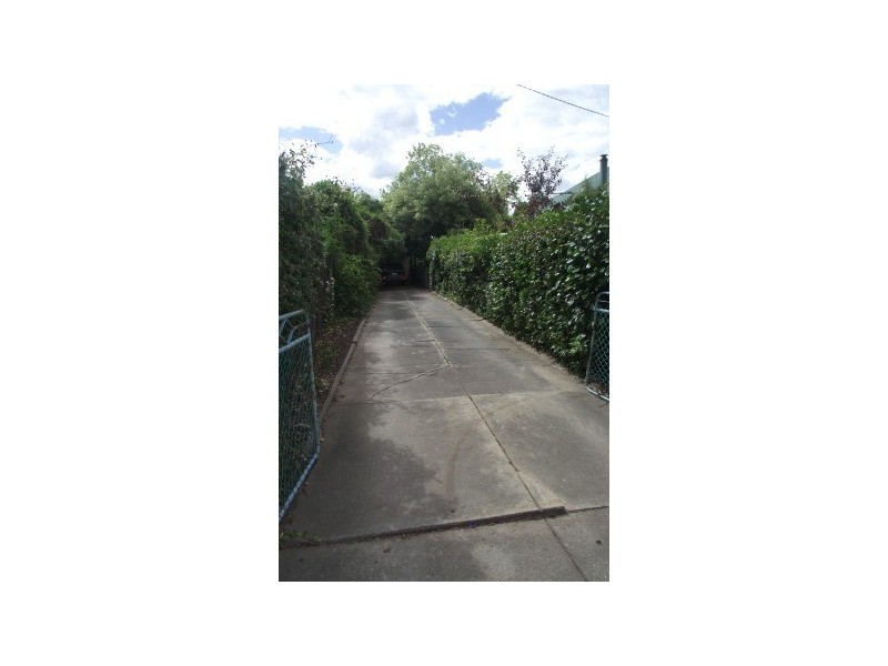 31 McMillan Street, Maffra VIC 3860