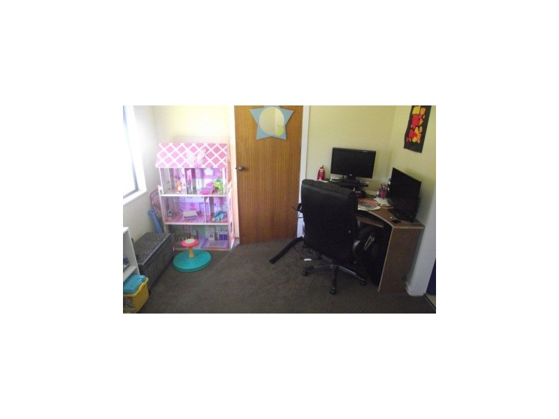 53 Powerscourt Street, Maffra VIC 3860