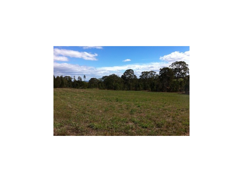 24 Scotts Lane, Maffra VIC 3860