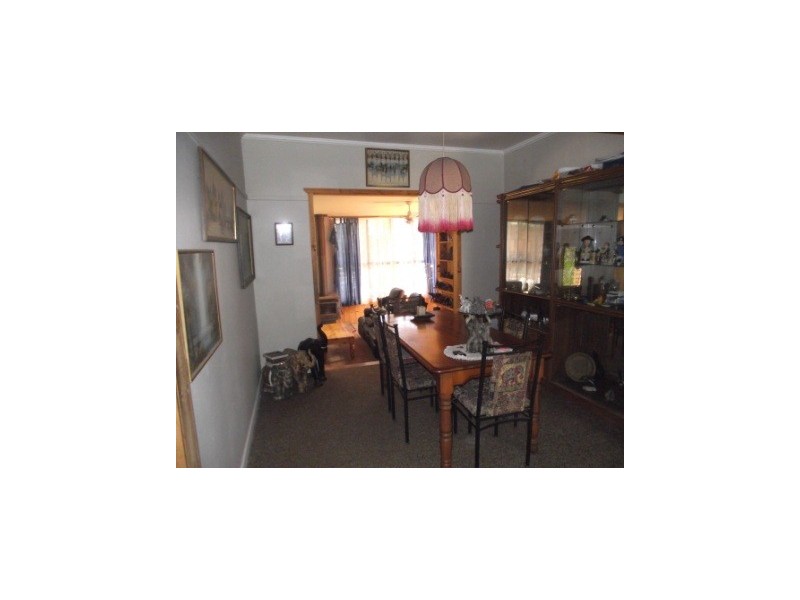 1 Nambrok Avenue, Heyfield VIC 3858