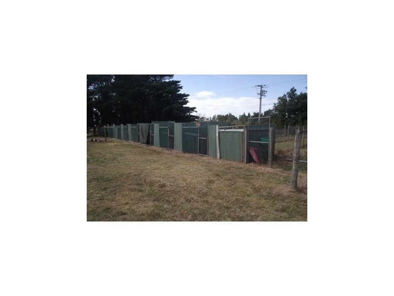 9 Beet Road, Maffra VIC 3860