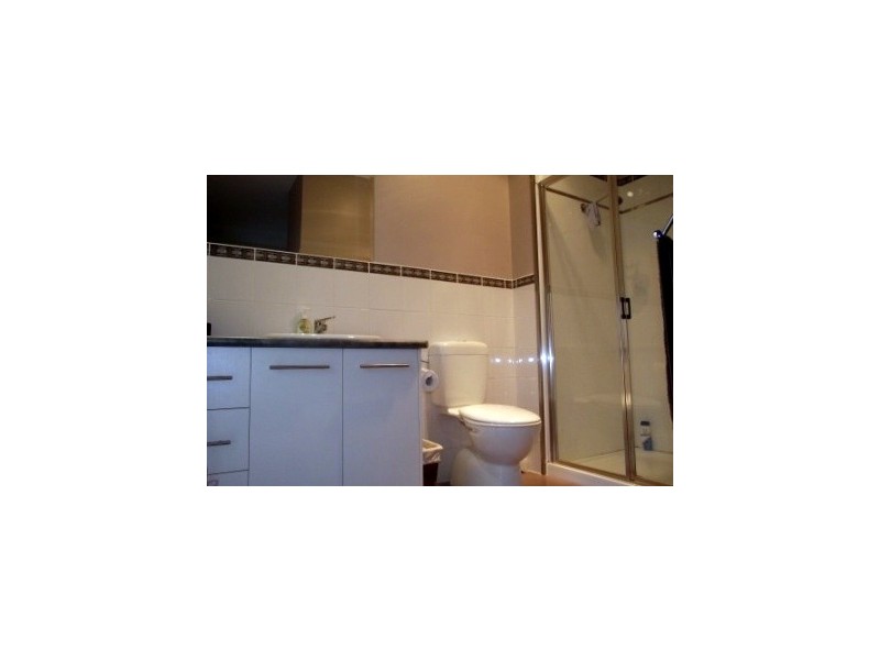 10 McCubbin Street, Maffra VIC 3860