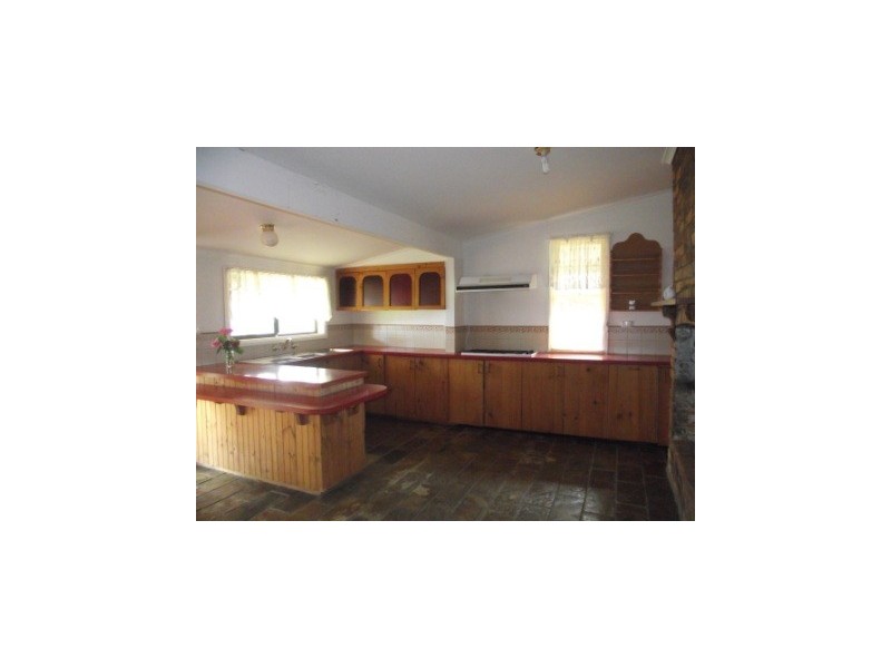 67 Powerscourt Street, Maffra VIC 3860