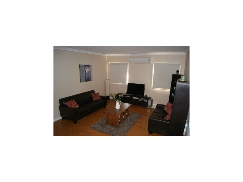 10 Landy Street, Maffra VIC 3860