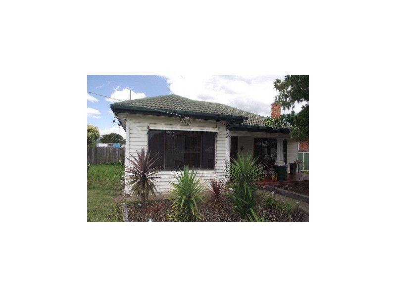 92 Powerscourt Street, Maffra VIC 3860