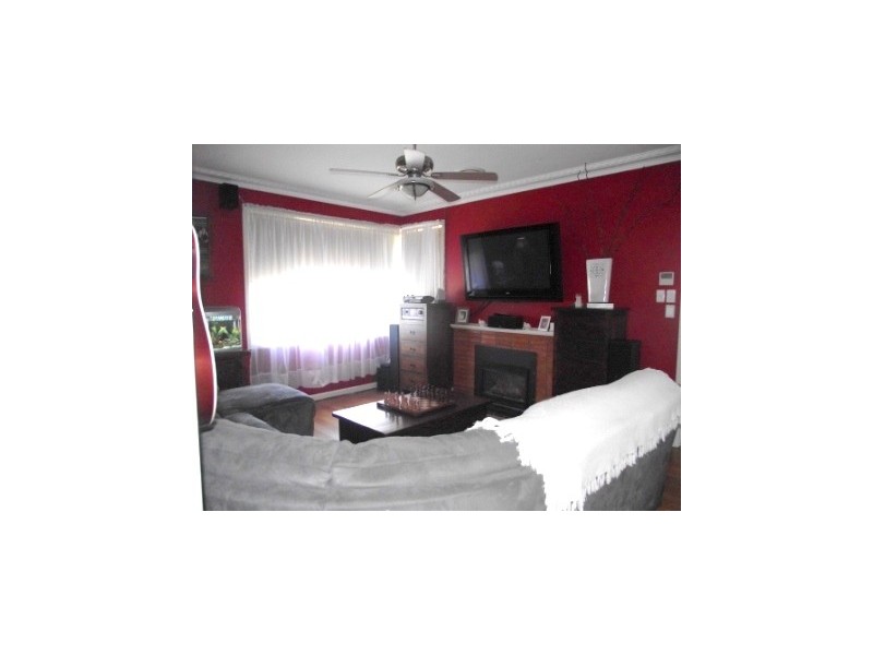 13 Powerscourt Street, Maffra VIC 3860