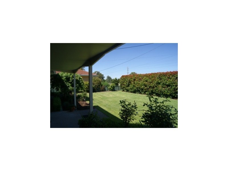 18 Maffra-Sale Road, Maffra VIC 3860