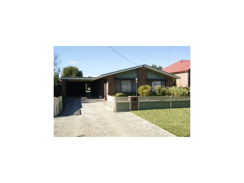 4a Boisdale Street, Maffra VIC 3860