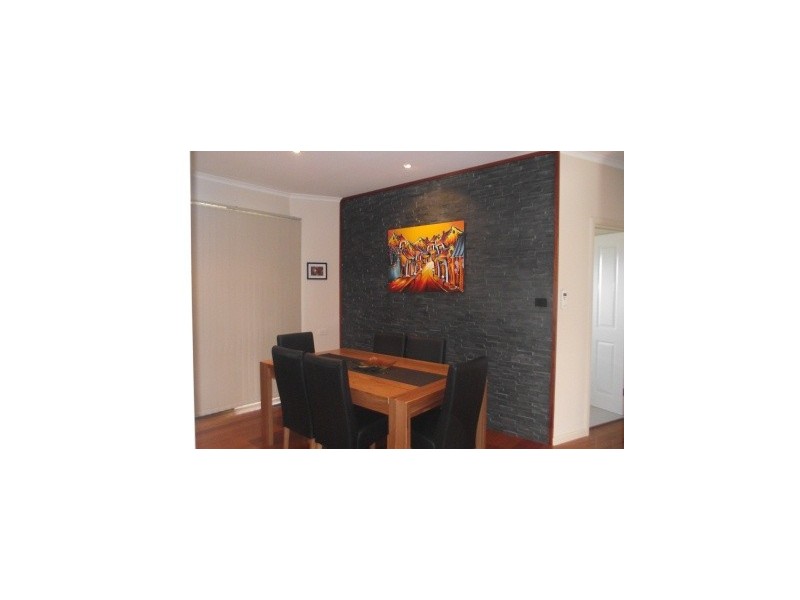 19 McLean Street, Maffra VIC 3860