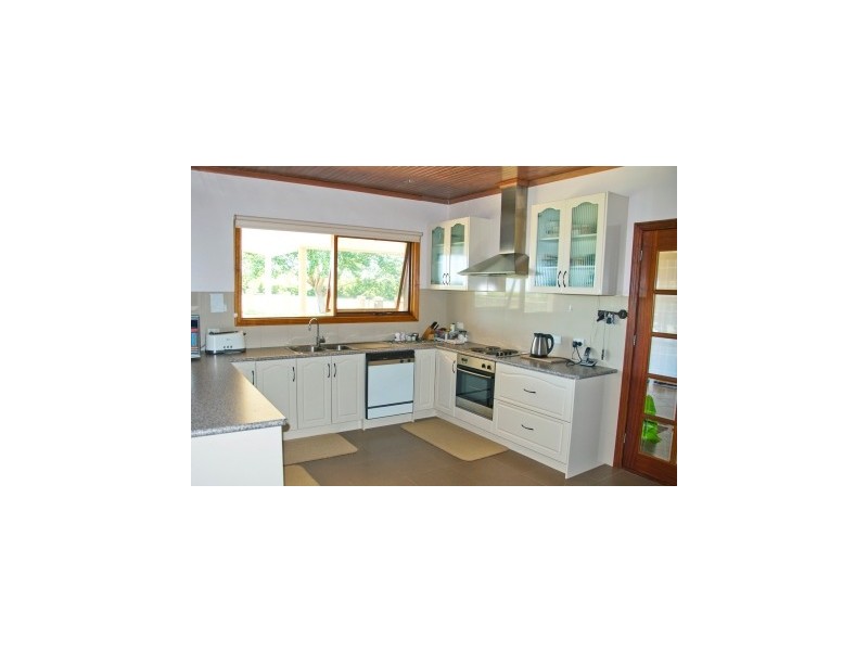 2611 Bengworden Road, Perry Bridge VIC 3862