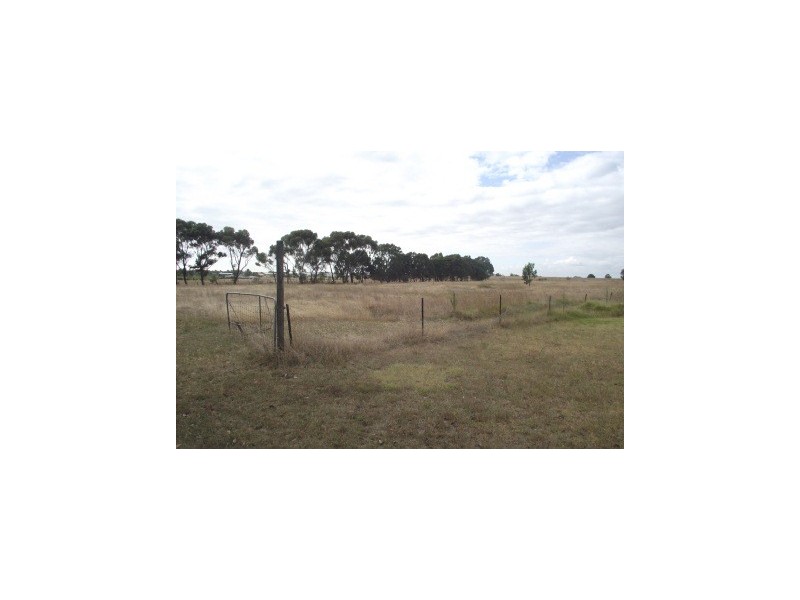 28 Landy Street, Maffra VIC 3860