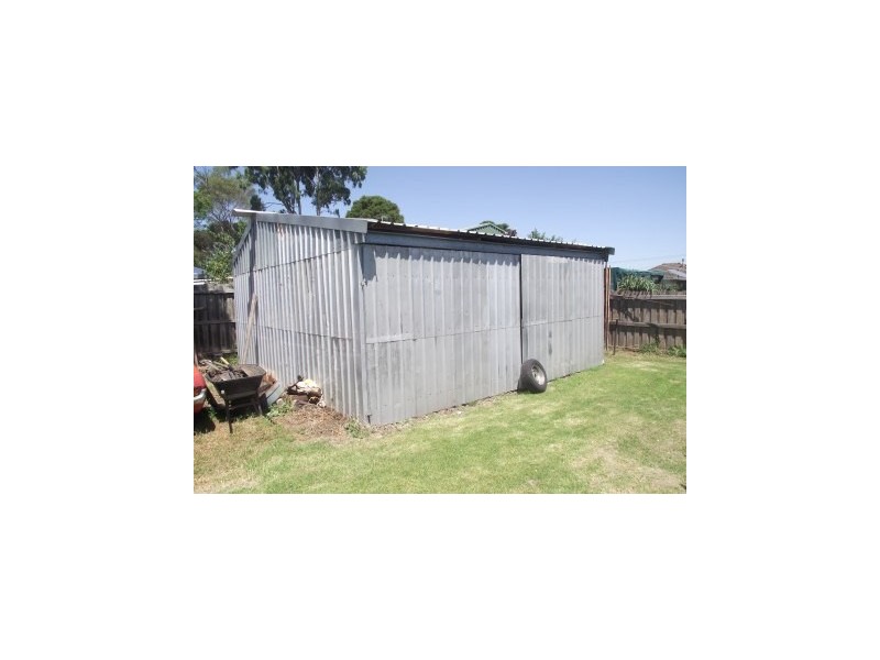 53 Powerscourt Street, Maffra VIC 3860