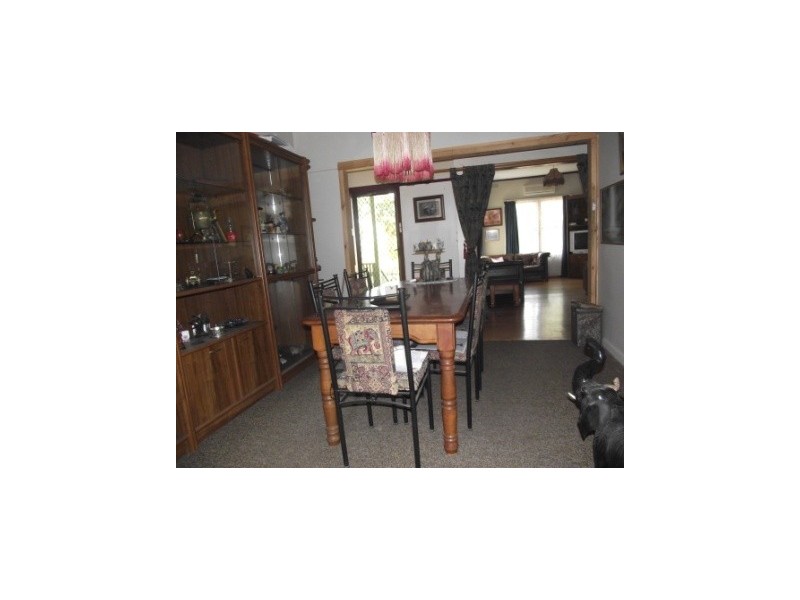 1 Nambrok Avenue, Heyfield VIC 3858