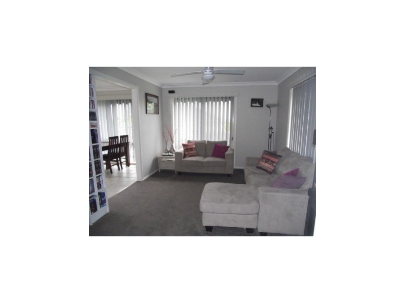 16 Glassford Street, Maffra VIC 3860