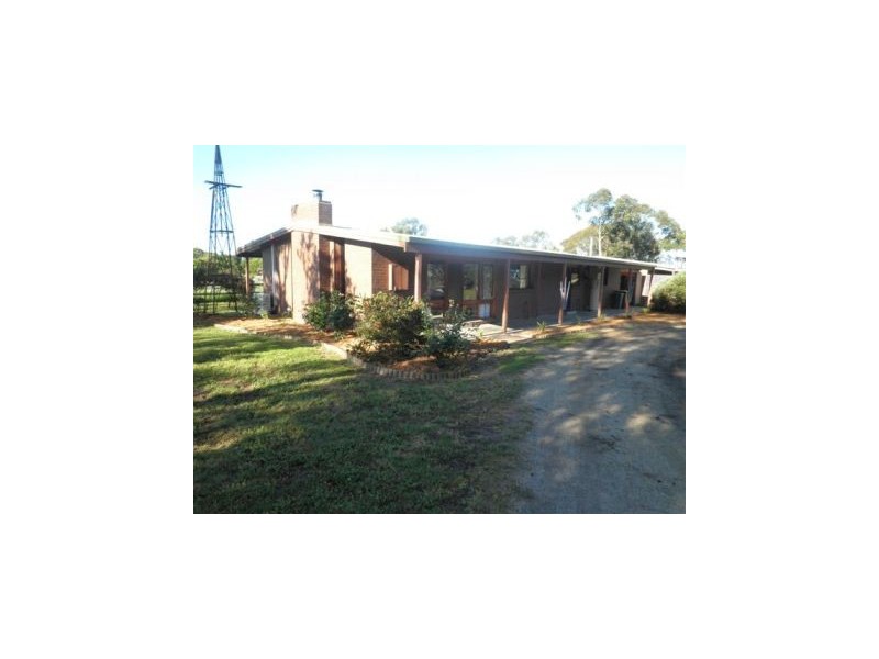 287 Maffra-Briagolong Road, Maffra VIC 3860