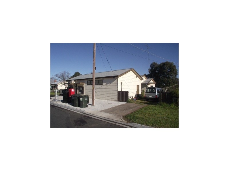 39 Carpenter Street, Maffra VIC 3860