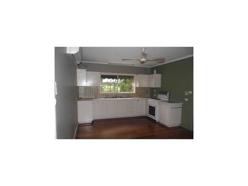 1298 Sale-Cowwarr Road, Nambrok VIC 3847