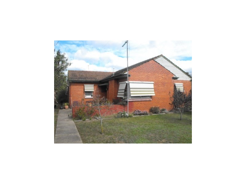 37 McMillan Street, Maffra VIC 3860