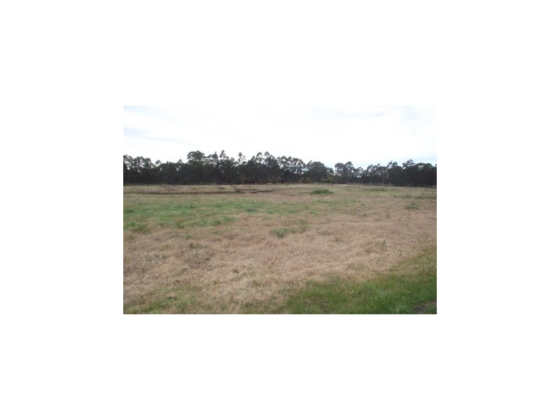 255c Newry Road, Maffra VIC 3860