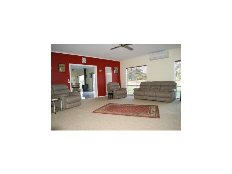 228 Heyfield-Seaton Road, Heyfield VIC 3858