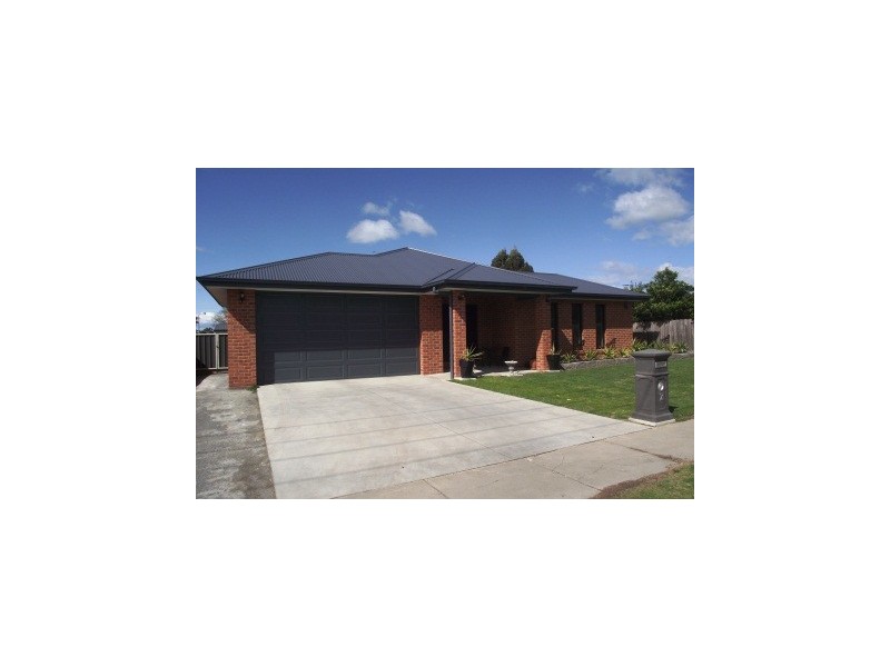 2 Knight Street, Maffra VIC 3860