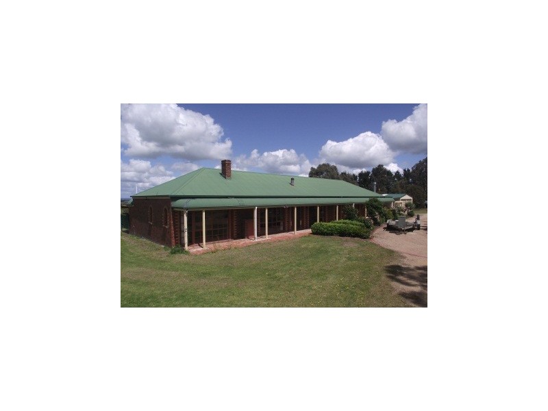 84 Newton Drive, Stratford VIC 3862