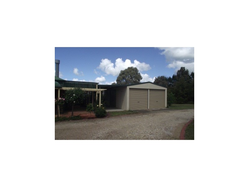84 Newton Drive, Stratford VIC 3862