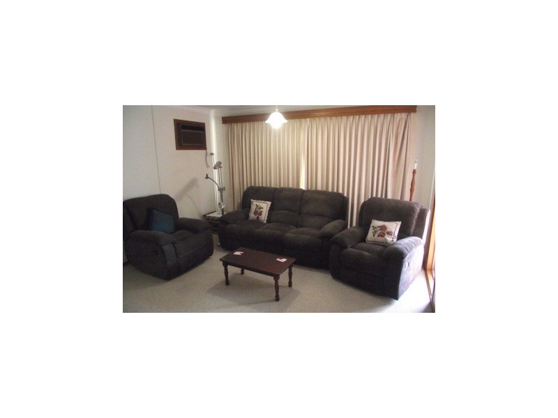 34 Henry Street, Maffra VIC 3860