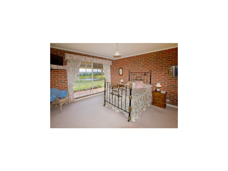 63 Hodges Road, Coongulla VIC 3860