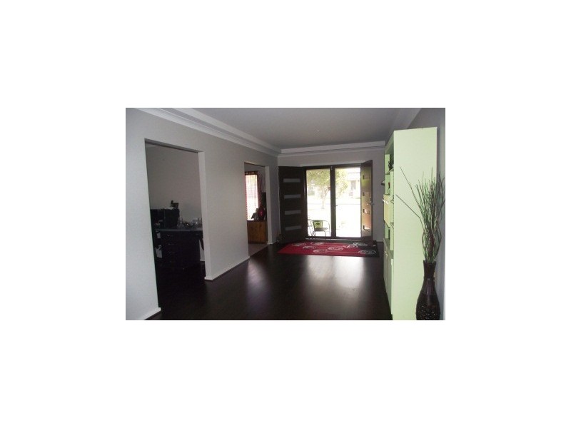 2 Knight Street, Maffra VIC 3860