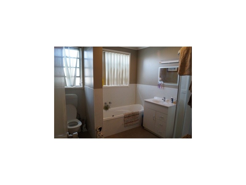 22 Landy Street, Maffra VIC 3860